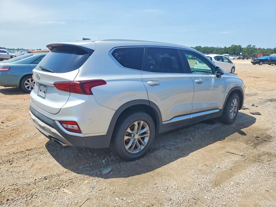 2019 HYUNDAI SANTA FE SE 3
