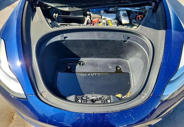 2018 TESLA MODEL 3 11