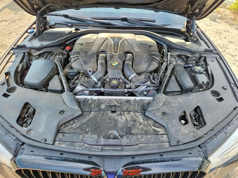 2018 BMW M550XI 11