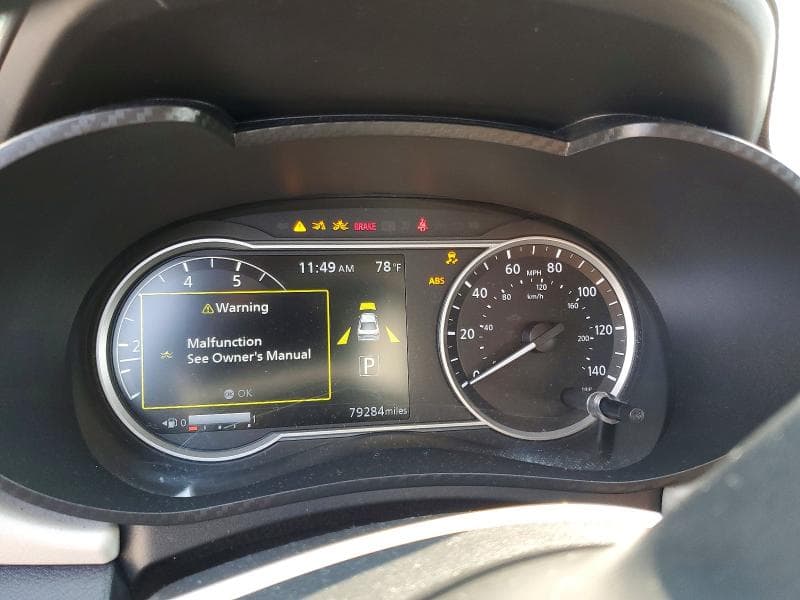 2021 NISSAN VERSA SV 9
