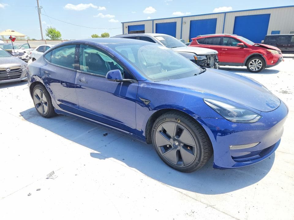 2023 TESLA MDL 3 4