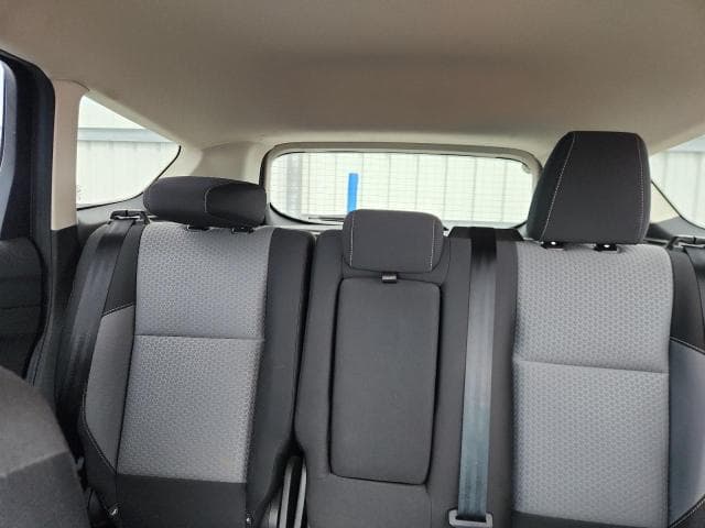 2017 FORD ESCAPE SE 10