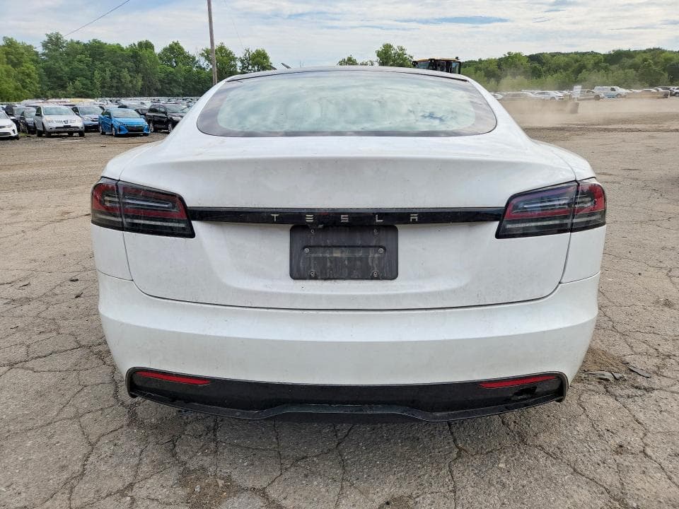 2024 TESLA MODEL S 6