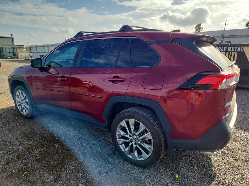 2024 TOYOTA RAV4 XLE PREMIUM 2