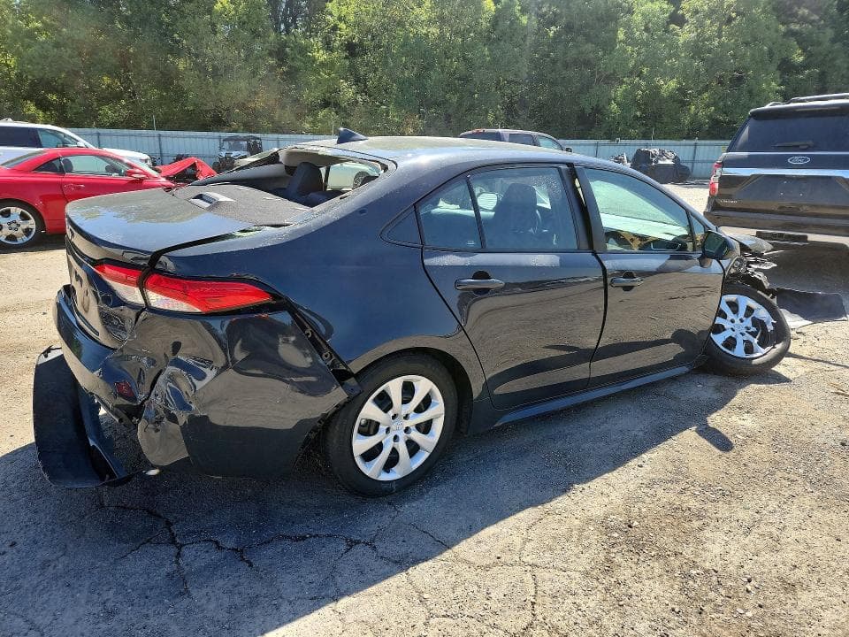 2024 TOYOTA COROLLA LE 3