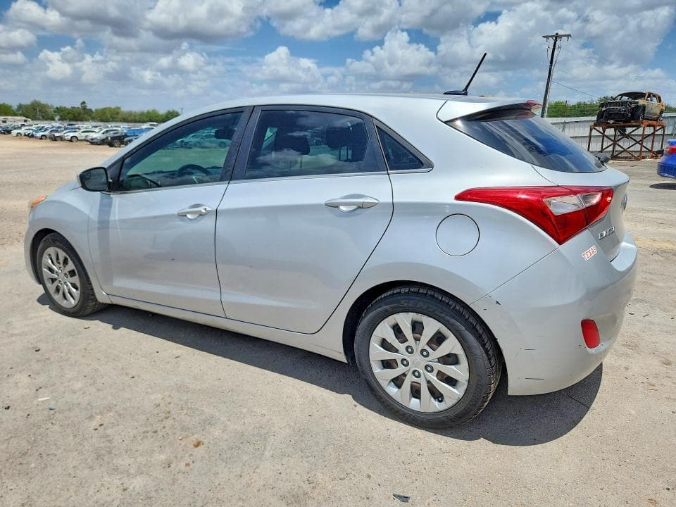 2017 HYUNDAI ELANTRA GT BASE 2