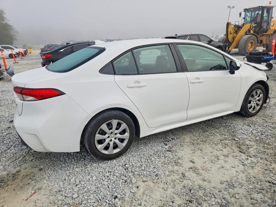 2024 TOYOTA COROLLA LE 3