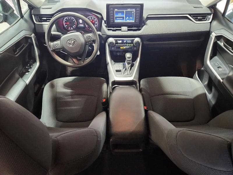 2019 TOYOTA RAV4 LE 8