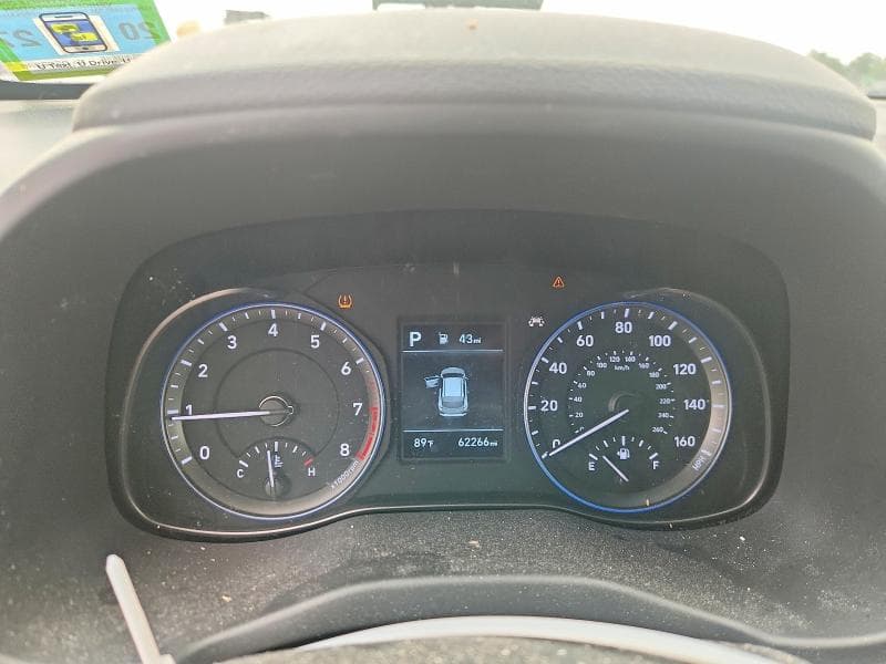 2020 HYUNDAI KONA SEL 9