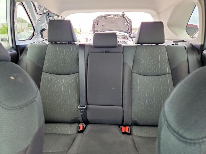 2023 TOYOTA RAV4 XLE 10