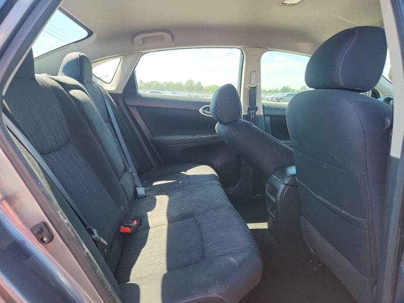 2019 NISSAN SENTRA SV 10