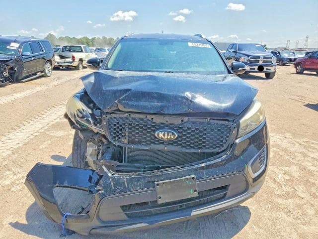 2017 KIA SORENTO LX 5