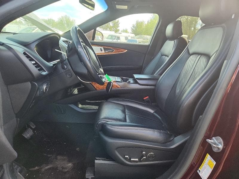 2019 LINCOLN NAUTILUS RESERVE 7