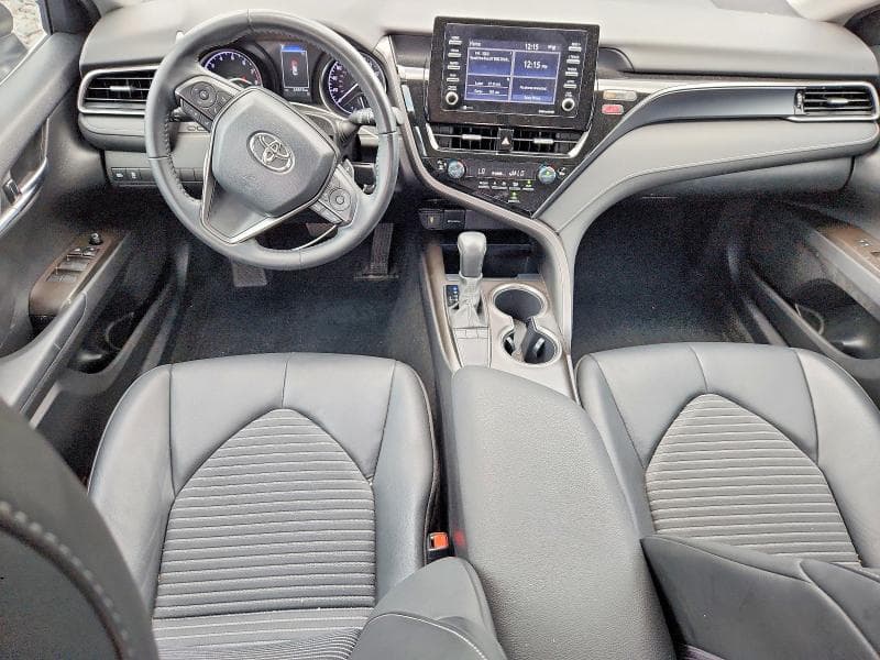 2022 TOYOTA CAMRY SE 8