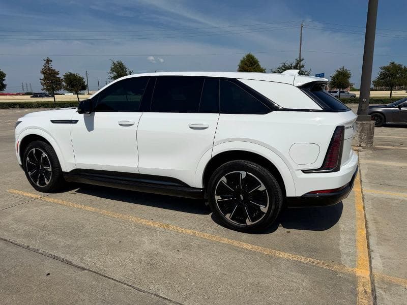2025 CADILLAC ESCALADE IQ SPORT-2 3