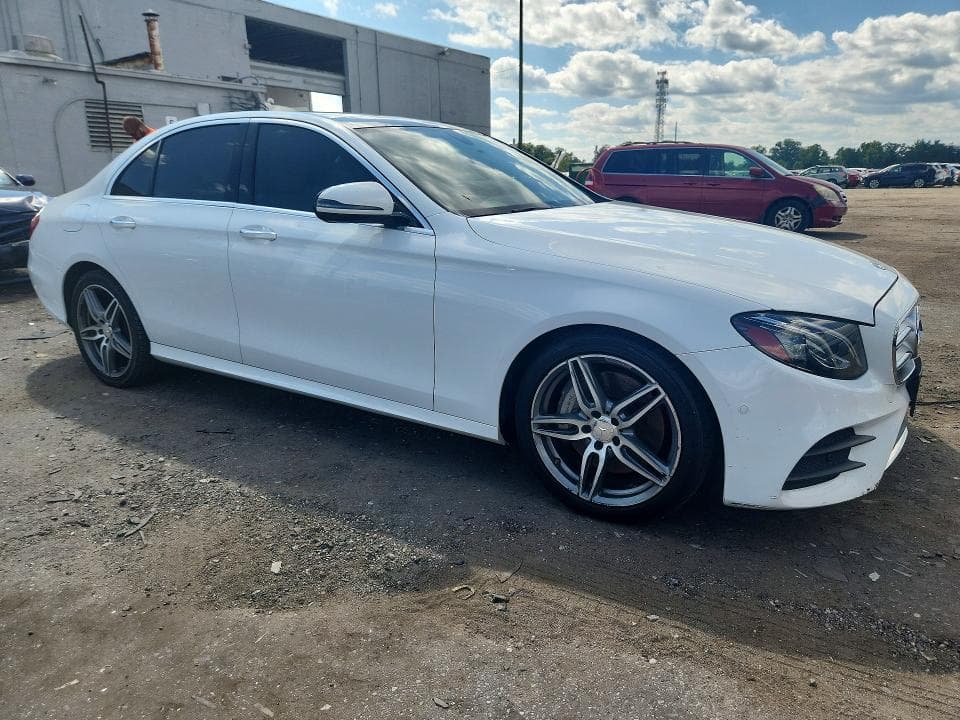 2017 MERCEDES-BENZ E 300 4MATIC 4