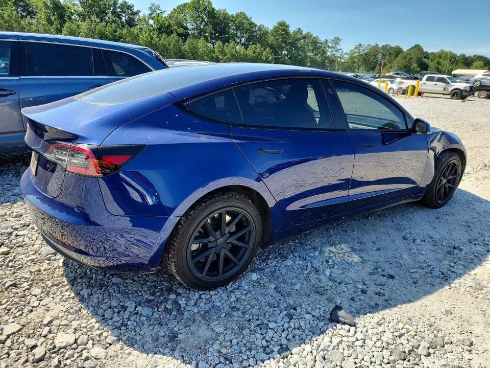 2023 TESLA MODEL 3 3