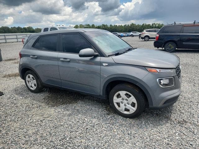 2020 HYUNDAI VENUE SE 4