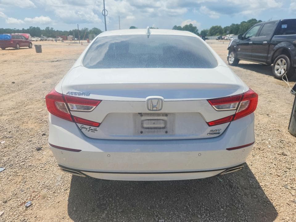 2019 HONDA ACCORD TOURING 6