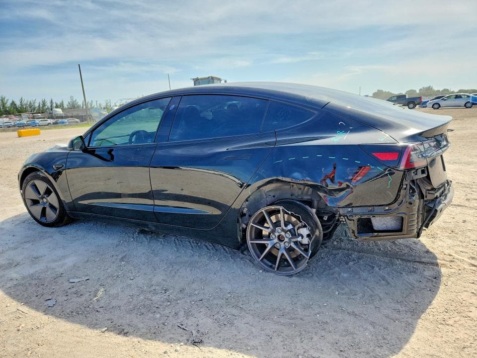 2023 TESLA MODEL 3 2