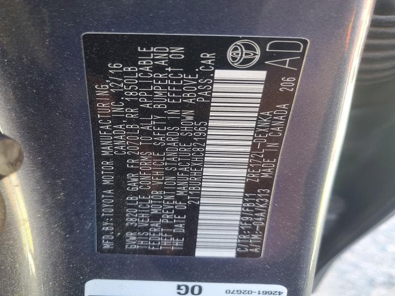 2017 TOYOTA COROLLA LE 12