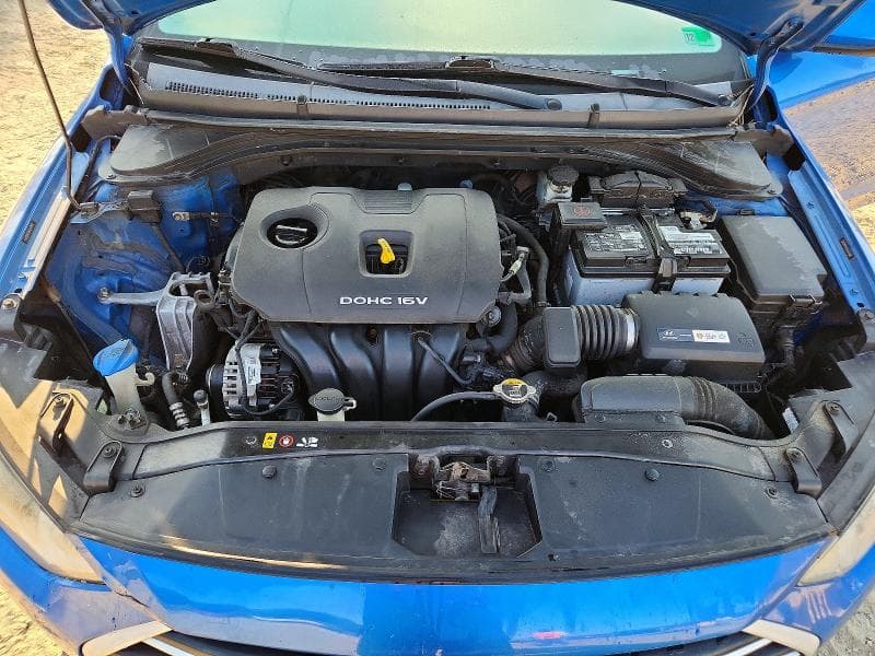 2017 HYUNDAI ELANTRA SE 11
