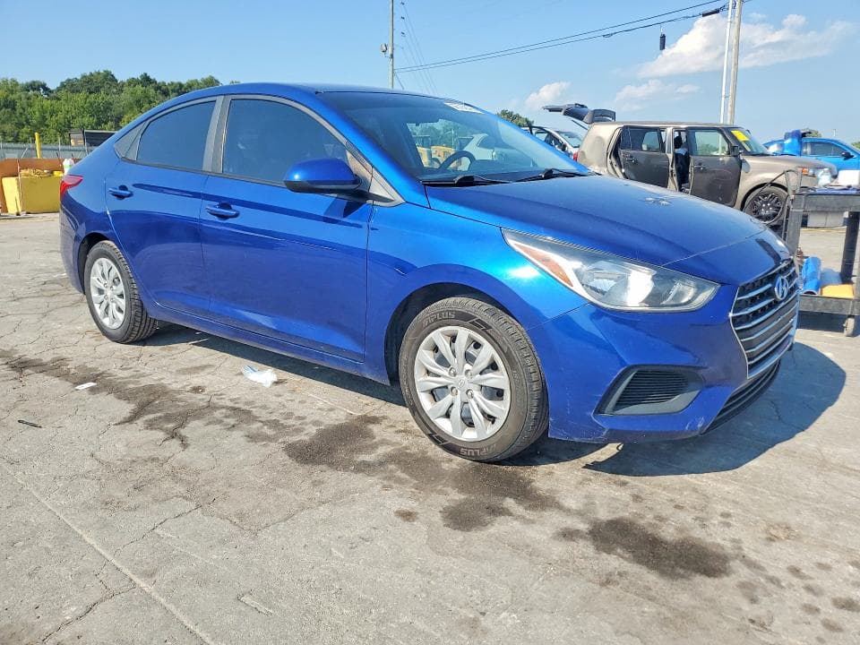 2020 HYUNDAI ACCENT SE 4