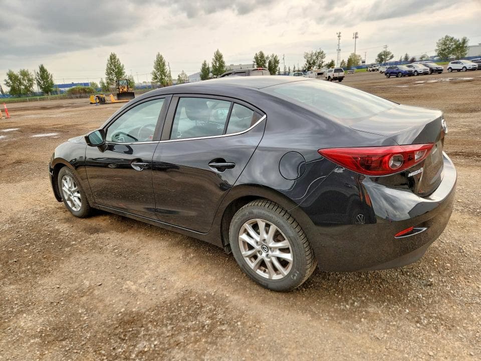 2018 MAZDA 3 GS 2