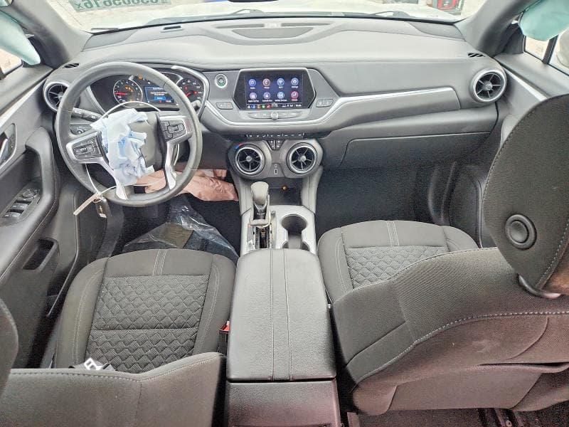 2021 CHEVROLET BLAZER 2LT 8