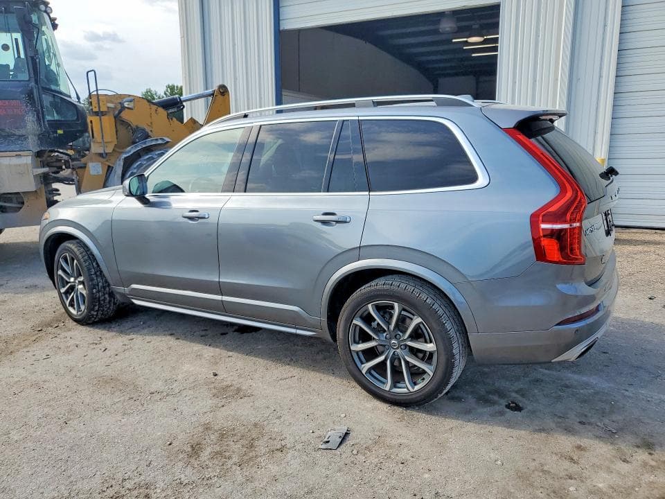 2018 VOLVO XC90 T6 2