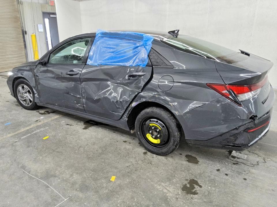 2024 HYUNDAI ELANTRA SE 2