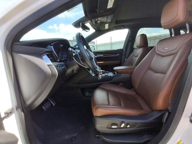 2022 CADILLAC XT5 SPORT 7