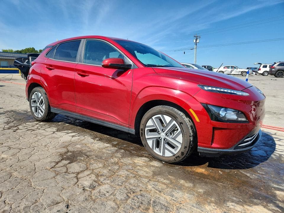 2023 HYUNDAI KONA SEL 4