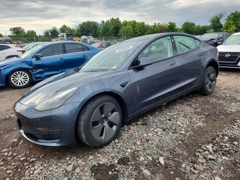 2023 TESLA MODEL 3 - 1