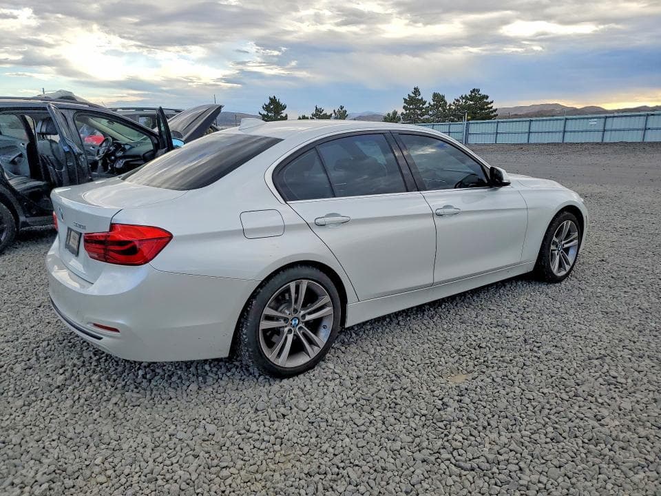 2018 BMW 330 I 3