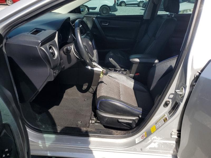 2019 TOYOTA COROLLA SE 7
