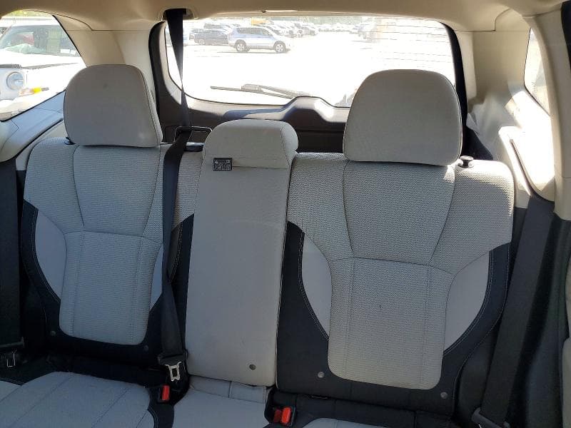 2019 SUBARU FORESTER 10