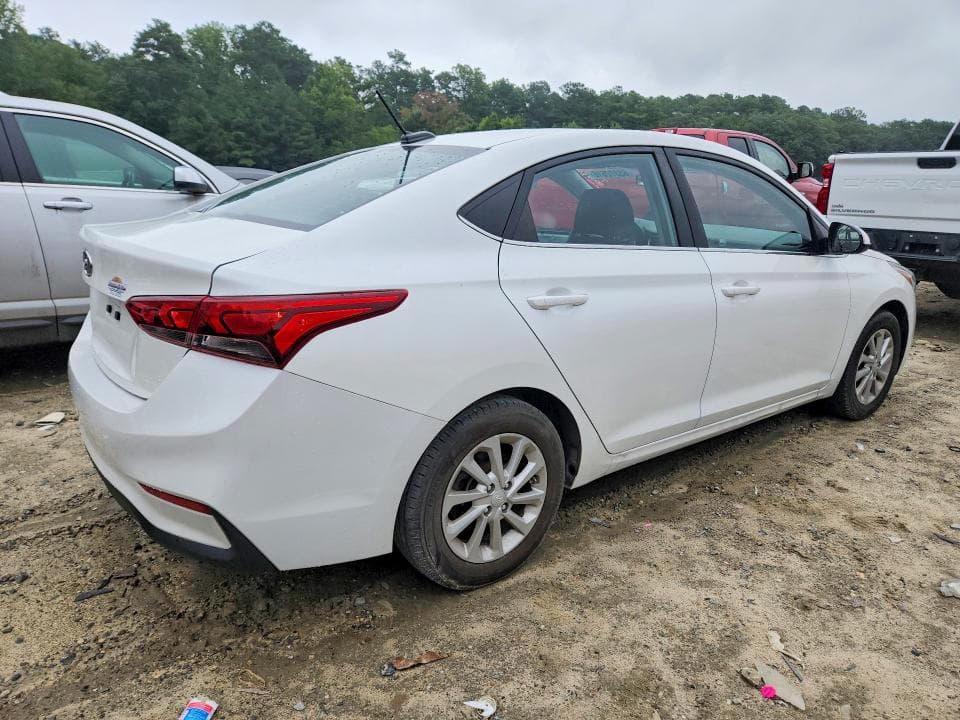 2019 HYUNDAI ACCENT SEL 3
