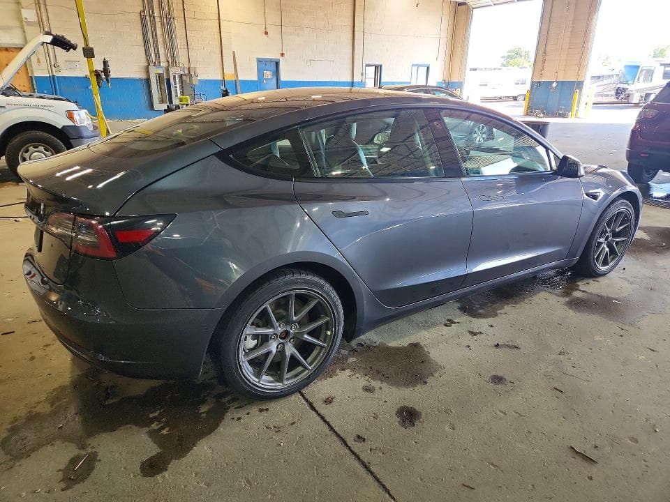 2022 TESLA MODEL 3 3