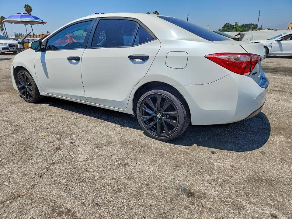 2019 TOYOTA COROLLA LE 2