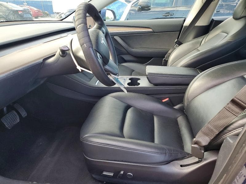 2023 TESLA MODEL 3 7