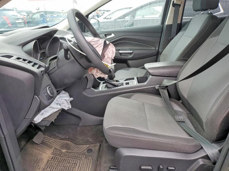 2017 FORD ESCAPE SE 7