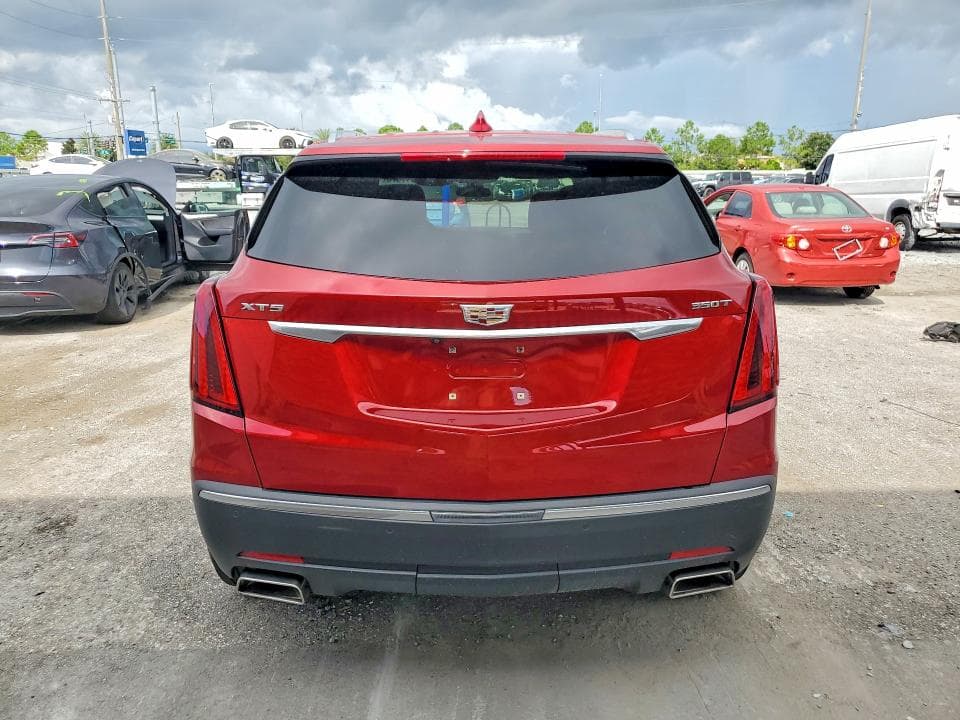 2022 CADILLAC XT5 LUXURY 6