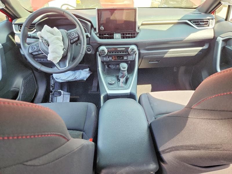 2023 TOYOTA RAV4 PRIME SE 8