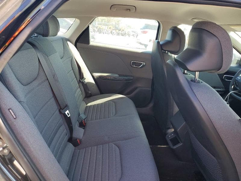 2025 KIA K4 EX 10