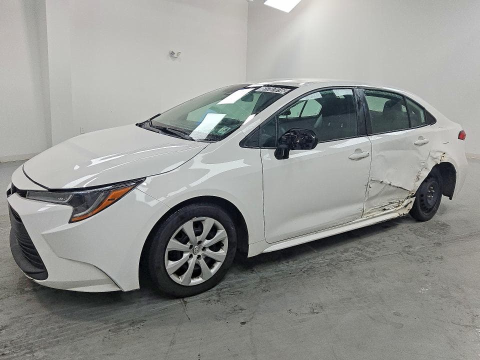 2024 TOYOTA COROLLA LE - 1