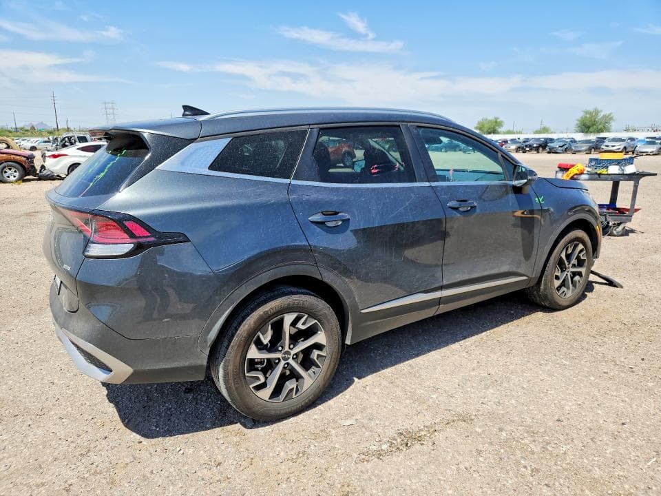 2023 KIA SPORTAGE EX 3