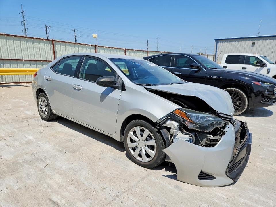 2018 TOYOTA COROLLA LE 4