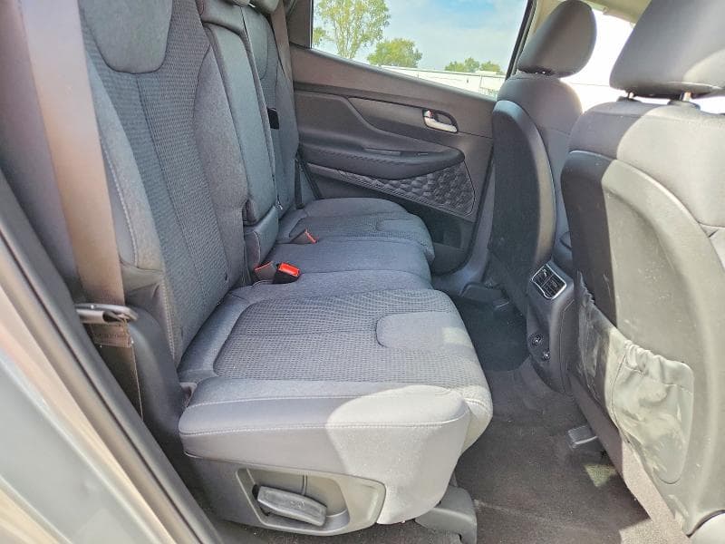2023 HYUNDAI SANTA FE SE 10