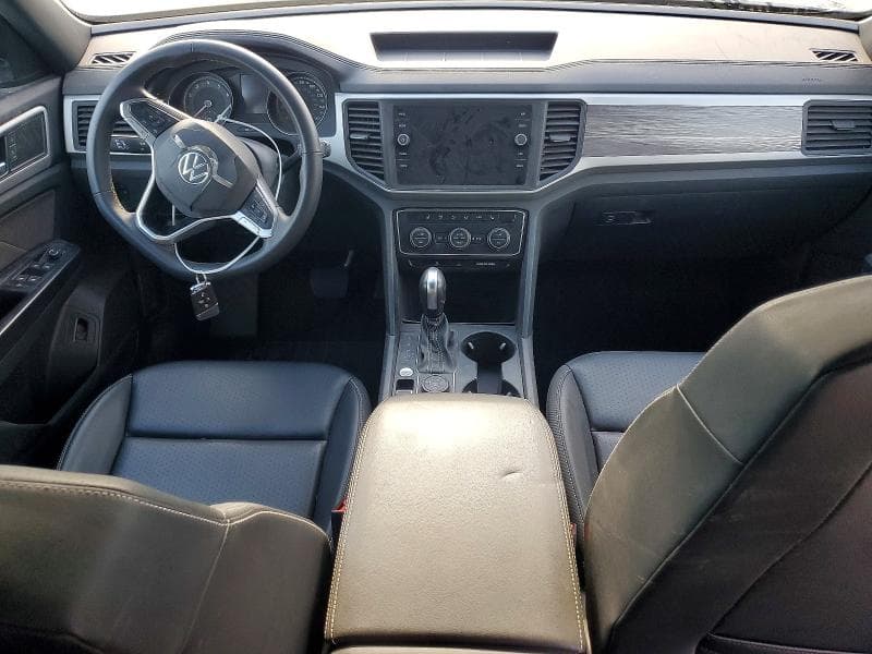 2021 VOLKSWAGEN ATLAS CROSS SPORT SE 8